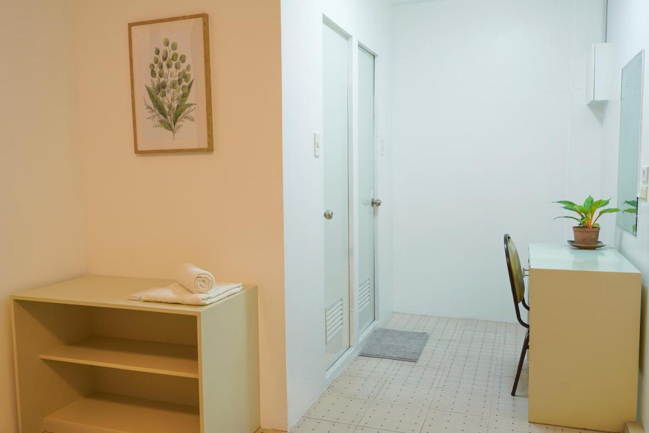 Tarasa Hostel Pasay Exteriér fotografie